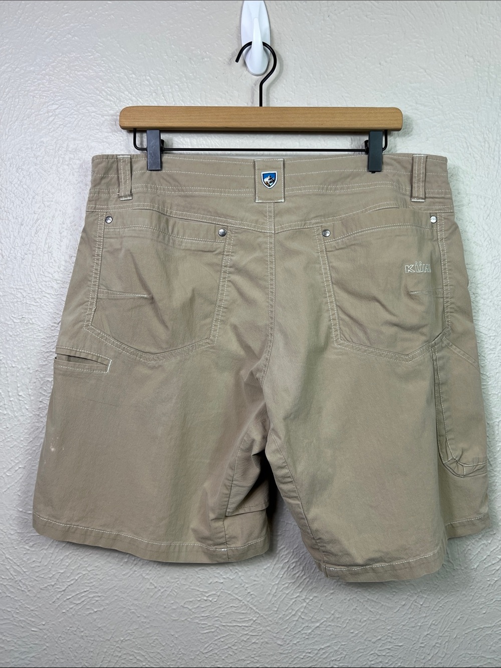 Kuhl Khaki Outdoor Utility Flat Front Shorts 36 - Picture 6 of 10